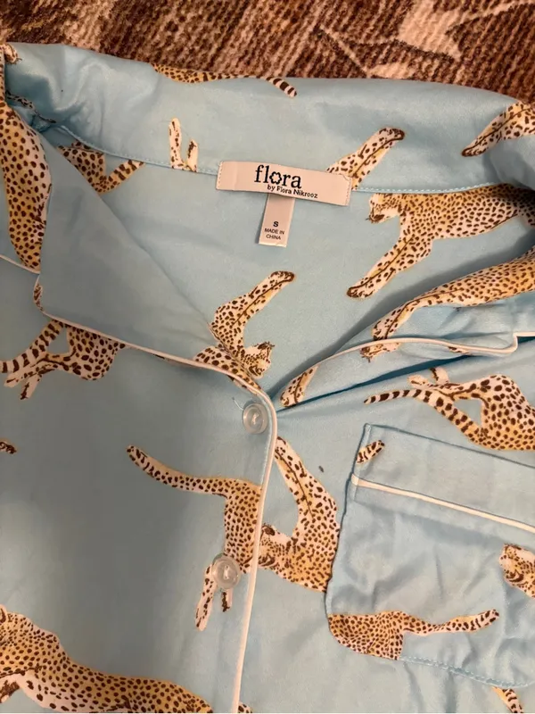 Flora Nikrooz Light Blue Cheetah-Print Pajama Set - Image 2