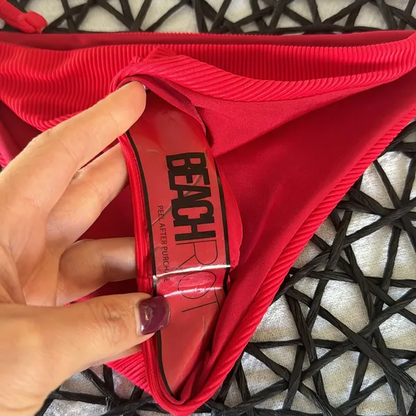 Beach Riot Soleil Bikini Bottom. Size Small, Red. $78 - Image 9