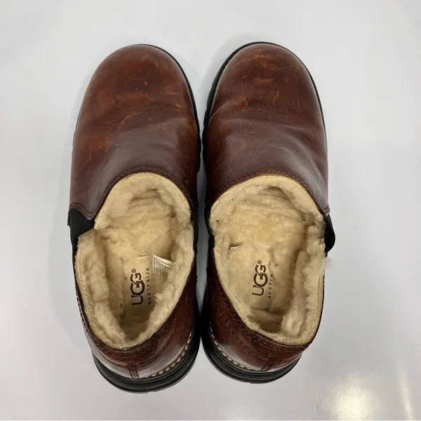 UGG‎ leather loafers shearling lined slip on shoes size 6 - Image 9
