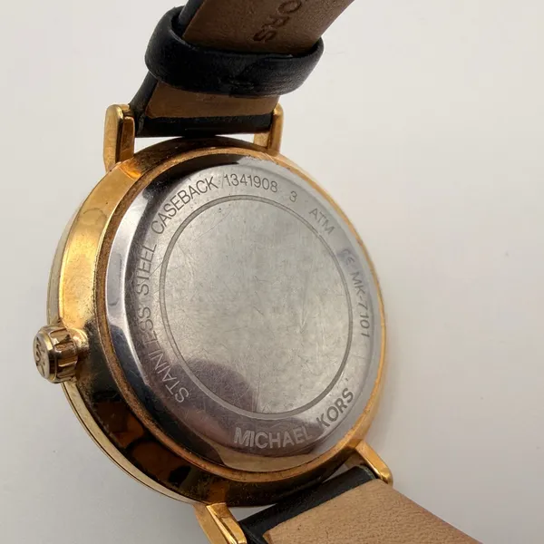 Michael Kors Jayne Minimalist Gold Tone Black Leather Watch Working New Battery - Image 4
