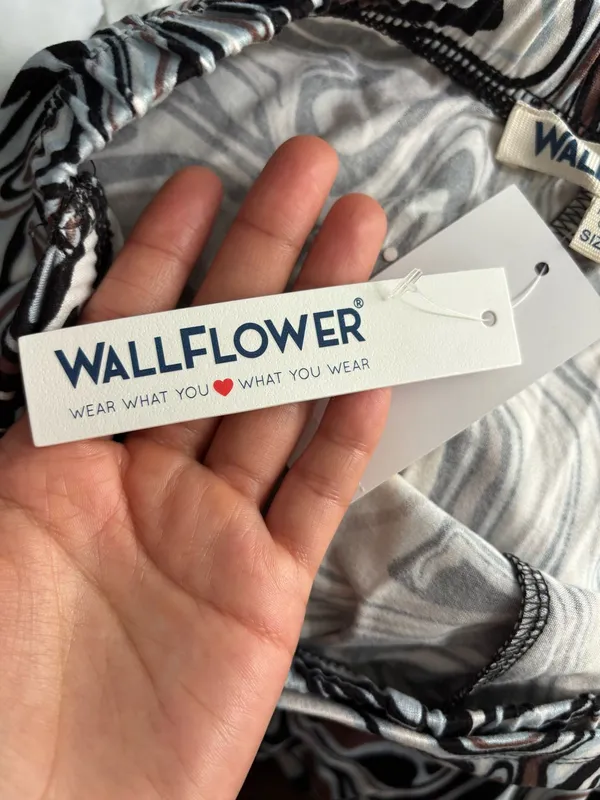 Wallflower skirt  - Image 4
