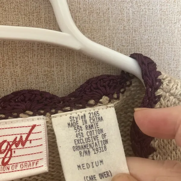 FINAL MARKDOWN Gw Patterned Beige Sweater Vest medium Tan - Image 4