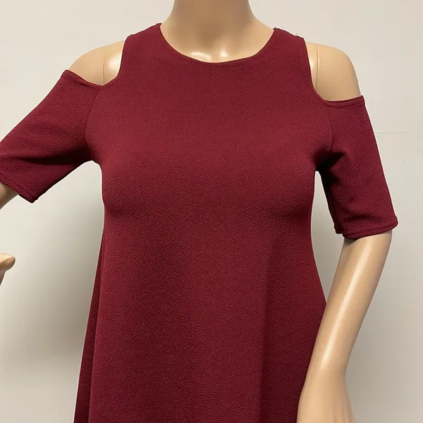 NWOT Boohoo peek a boo shoulder mini dress - Image 2
