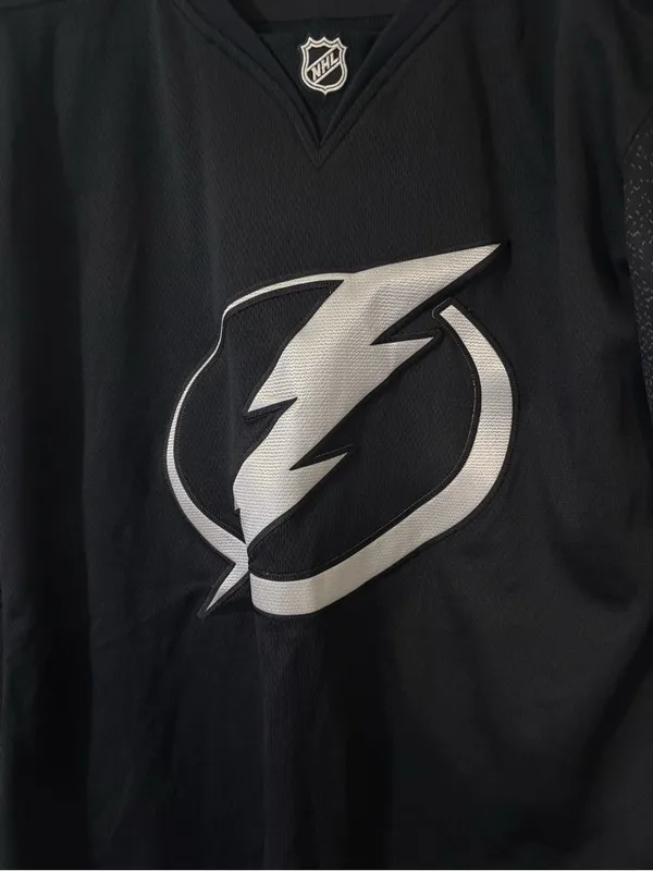 Tampa Bay Lightning Fanatics Alternate Breakaway Jersey | Size: Medium - Image 2