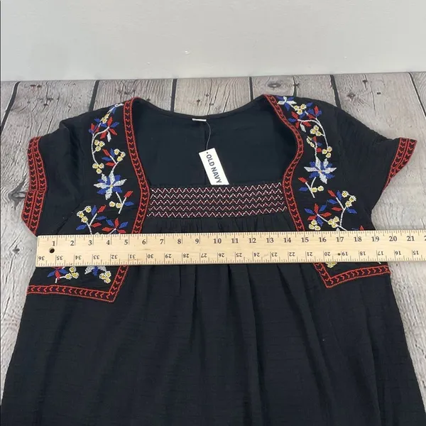 Old Navy Black Mini Dress with Multicolor Floral Embroidery boho size Medium - Image 13