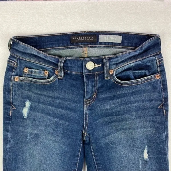 Aeropostale Dark Wash‎ Distressed Skinny Jean - Image 3