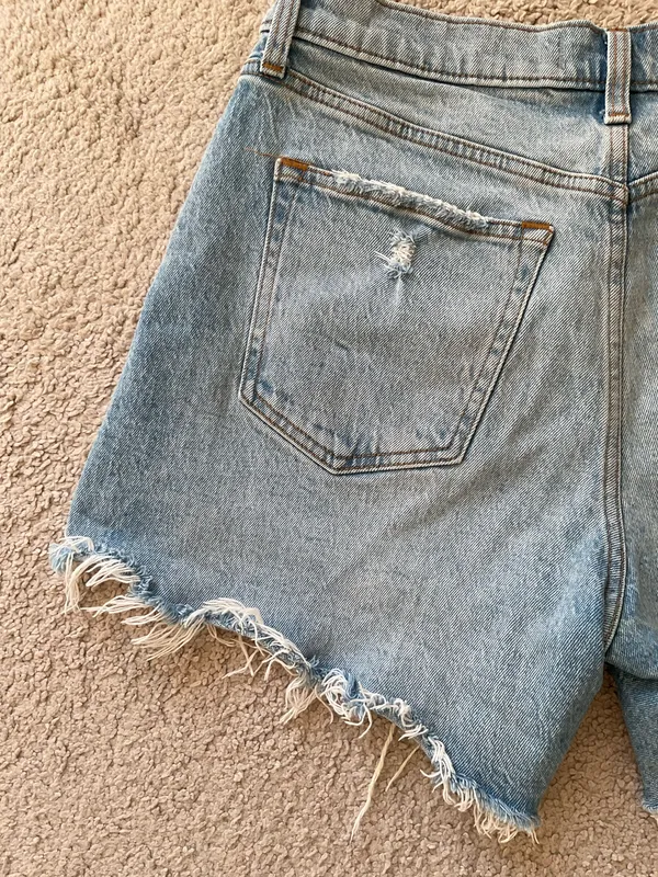 Abercrombie 90s Baggy Shorts - Image 11