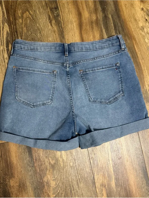 Tommy Hilfiger Jeans Light Wash Mid Rise Denim Jeans Shorts Size 10 - Image 5