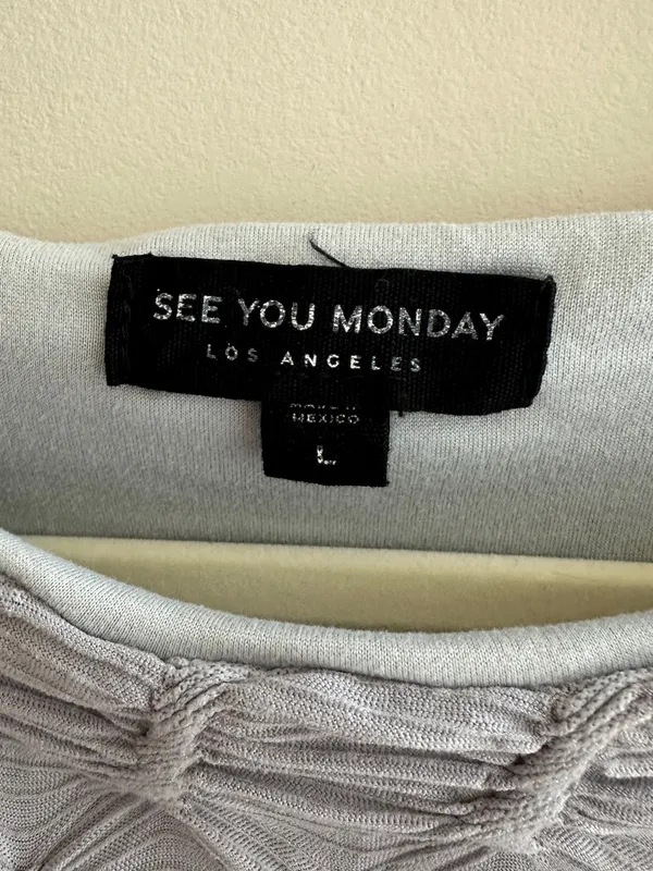 See You Monday Honeycomb Stretch Long Sleeve Top, Light Grey, Size Large - Image 8