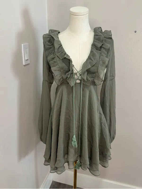 Princess‎ Polly Sage Green Ruffle Mini Dress Size 4 - Image 2