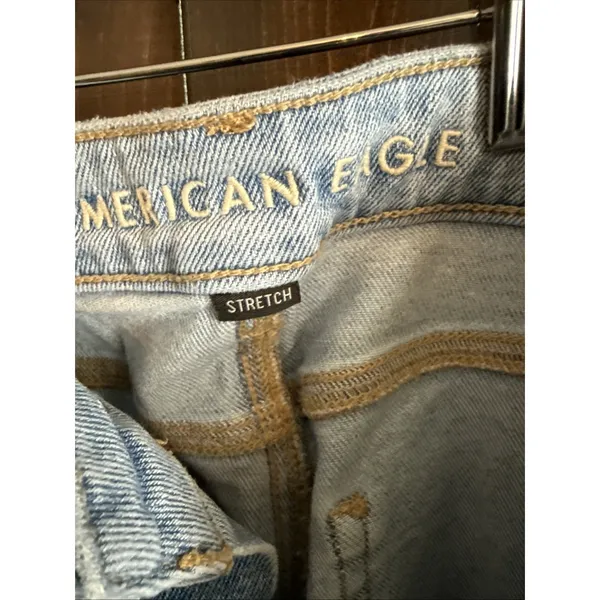 American Eagle Mom Straight Jeans Distressed‎ Ripped Light Wash Denim size 0 Reg - Image 6