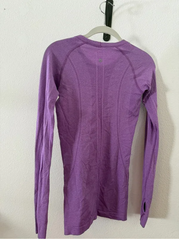 Lululemon Swiftly Tech Long Sleeve Crew Heathered Moonlit Magenta Top - Image 2