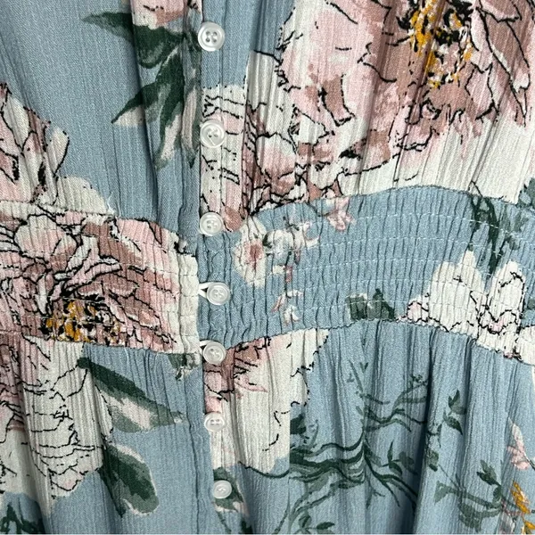 Light Blue Floral Rayon Crinkle maxi dress. Size XS. No brand tag. - Image 5
