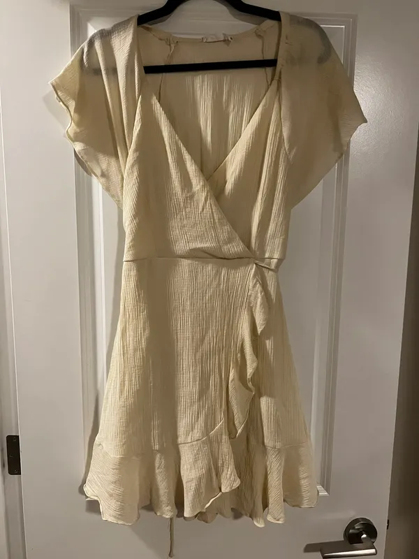 Lush Clothing Crème Wrap Dress - Image 2