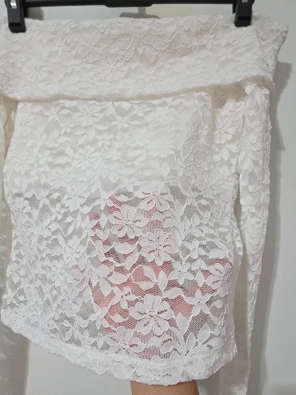 Hollister All Over Lace - Off the Shoulder Top - Cloud Dancer - Size M - Image 4