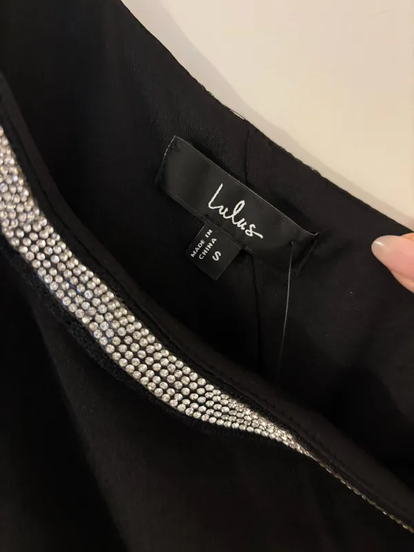 Lulus black mini dress - Image 4