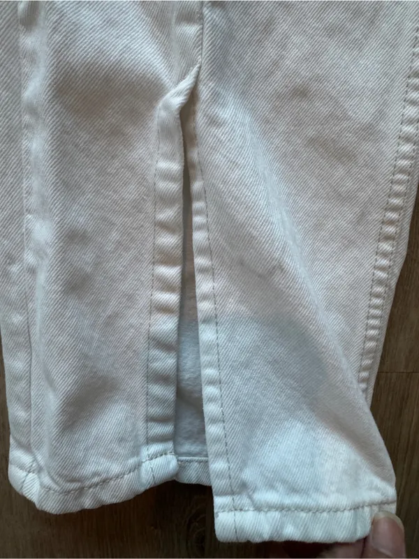Zara white front split jeans sz 4 - Image 8