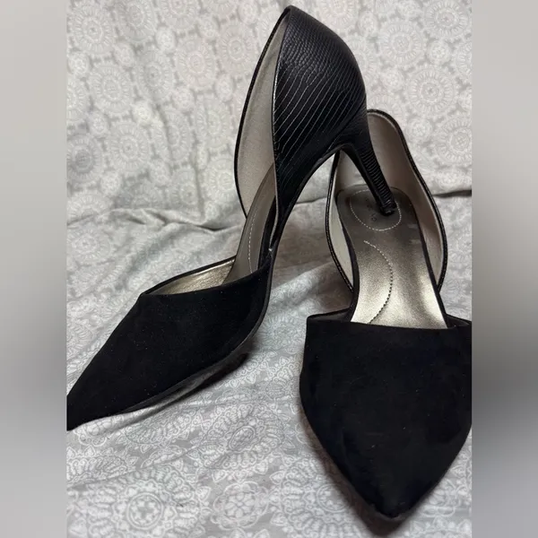 Bandolino Black Pointed-Toe Women's heels - Image 4