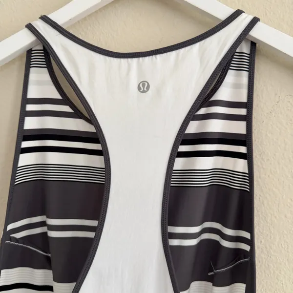 Lululemon Blissed Out Dress Size 8 Racerback Tennis Prep Pickeball Athletic‎ - Image 14