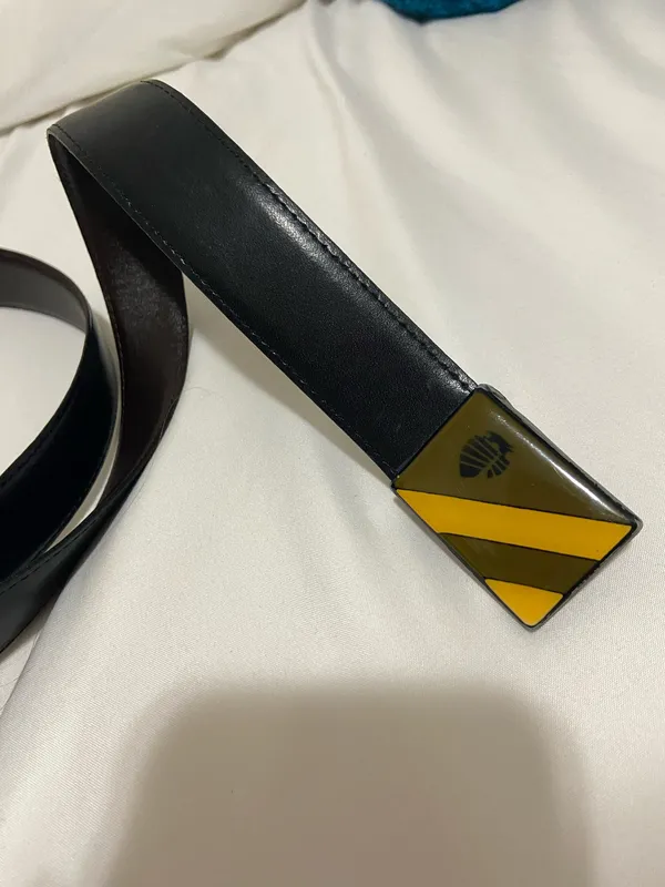 Black genuine leather belt with yellow and olive diagonal stripes and black logo, size 42 #leather #stripes - Image 2