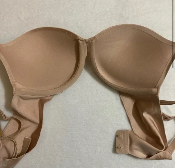 SKIMS Ultimate Push Up Bra 32B - Image 3