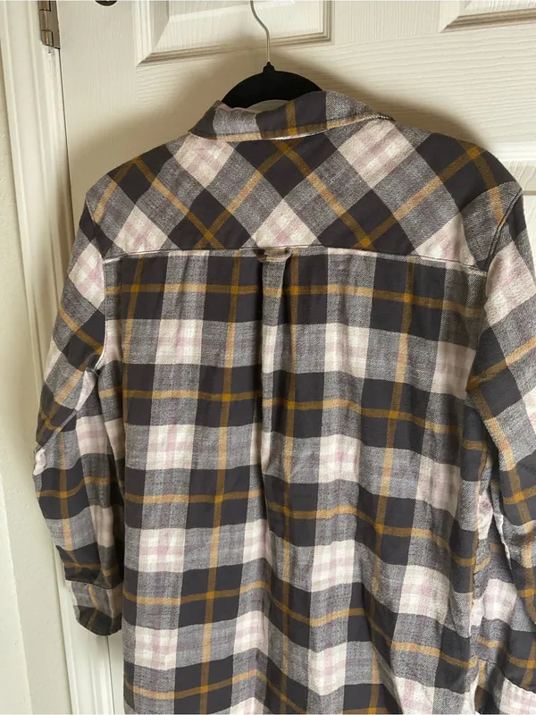 Aerie Flannel Plaid Button Down Shirt Pocket Charcoal Pink Yellow XS - Image 7