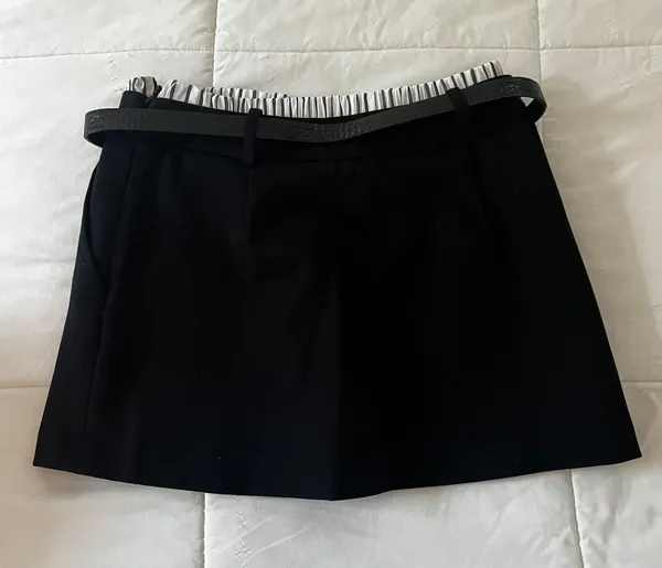 Zara Mini Skirt - Image 3