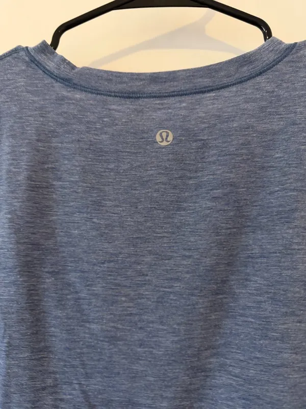 Lululemon Intended Crop Tee - Image 4