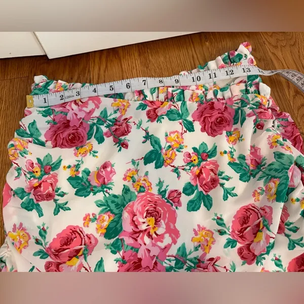 For Love & Lemons Becca Mini Skirt in Ivory With Pink Flowers size Medium - Image 6