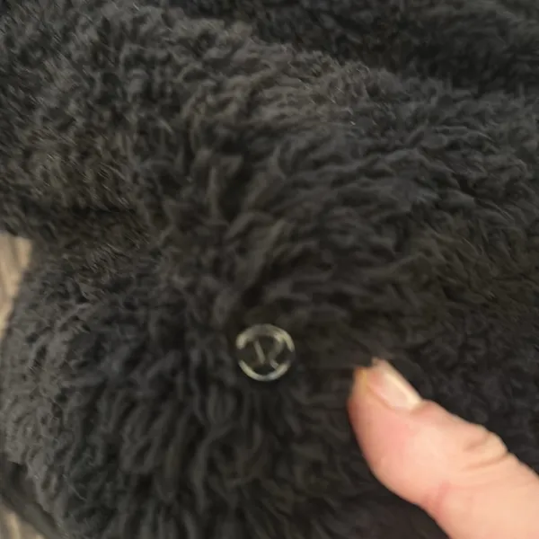 Lululemon warm Sherpa pullover - Image 3