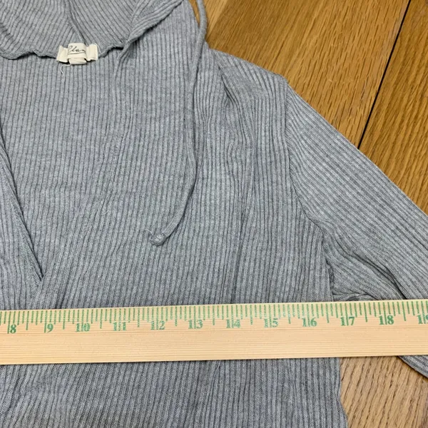 Elan Women Gray Ribbed‎ V Neck Hoodie Pullover Long Sleeve Casual Size Medium - Image 4