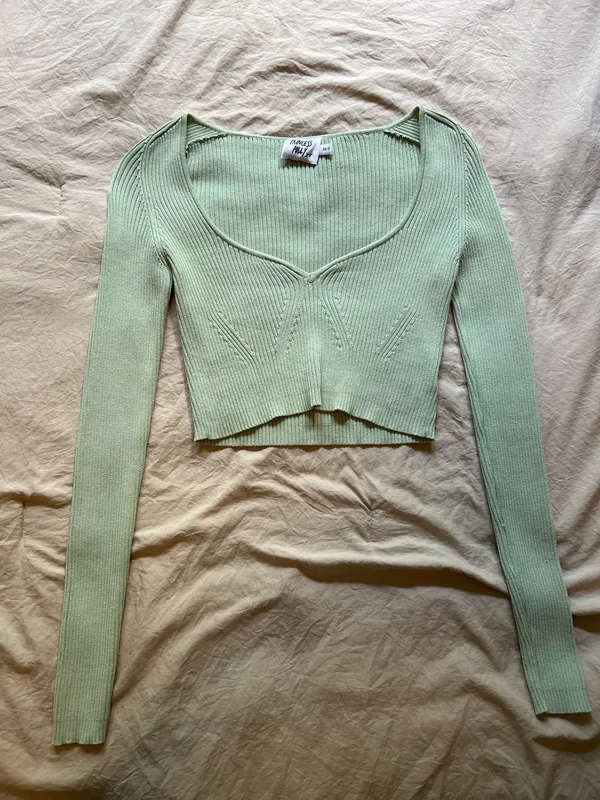 Princess Polly Light green ribbed crop top  - Image 3