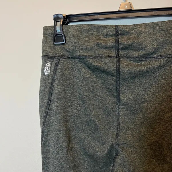 Free People Movement Leggings Olive Green Heathered Cutout Ankle Women's Medium - Image 7