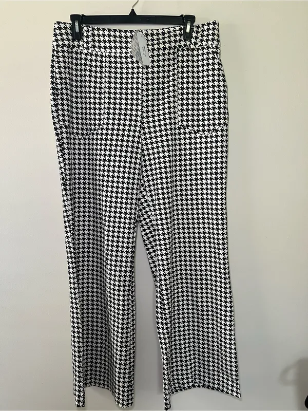 LuLaRoe Emery Black & White Houndstooth Wide Leg Pants - Image 2