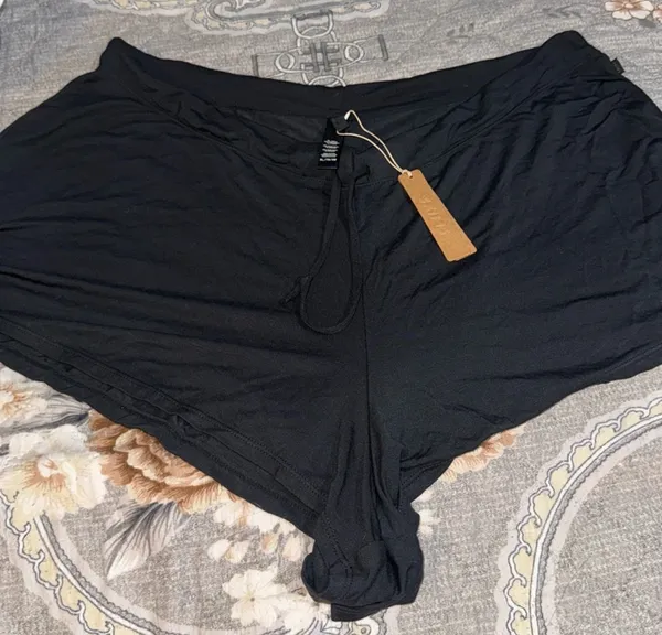 SKIMS SLEEP SHORTS ‘ONYX’ - Image 2