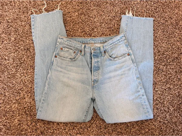 Vintage Levi’s 501 Jeans - Image 2