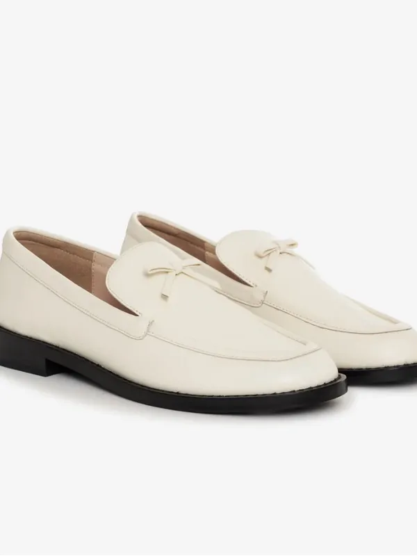 For Love & Lemons Helena Cream Leather Bow Loafers 39 US 8.5 NWOT - Image 2