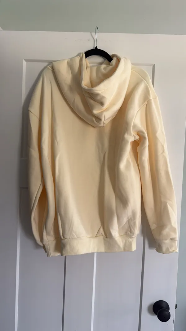 Comfrt Small Signature Hoodie in Buttercream - Image 4