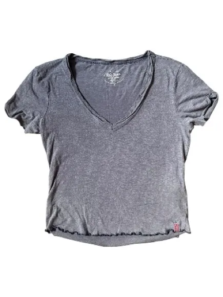 BDG Distressed Krissy V Neck Crop Top Size Medium - Image 3