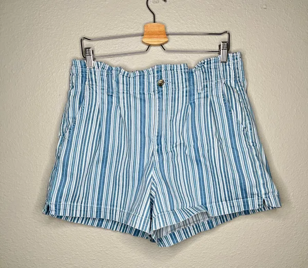 striped paper bag waist mom shorts size 14 - Image 2