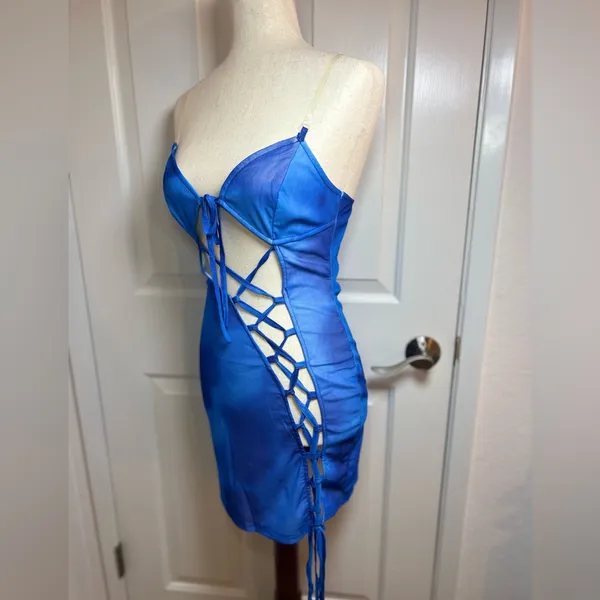 Sister Party Blue Lace-Up‎ Mini Dress - Image 4