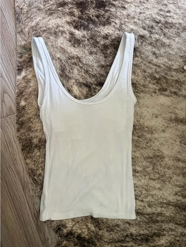 A New Day White Tank with Built in Bra - Image 3