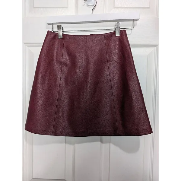 Bershka burgundy zippered leather skirt size xs - Image 2