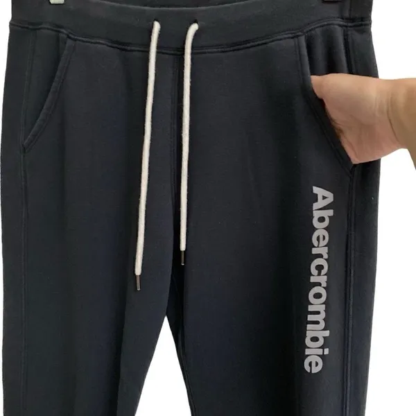 Abercrombie & Fitch navy spellout drawstring joggers S‎ - Image 2