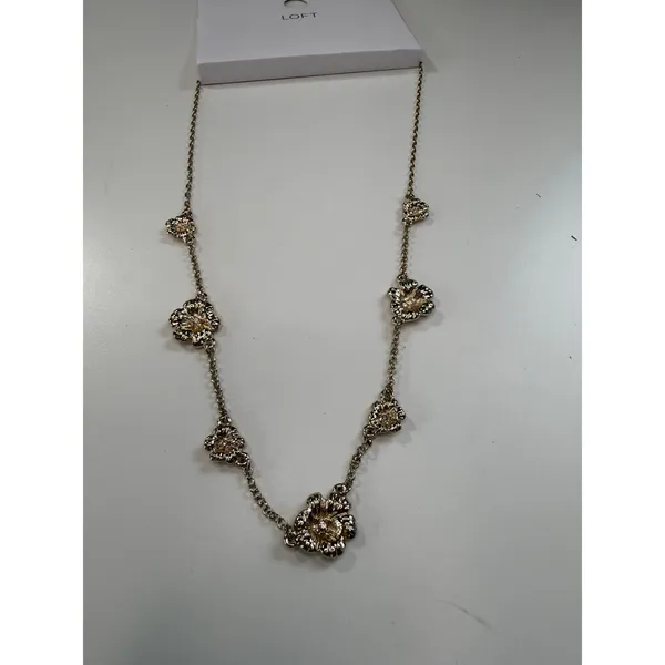 Loft Gold Tone Textured Flower Station Necklace Crystal Accents 39278548 NWT - Image 3