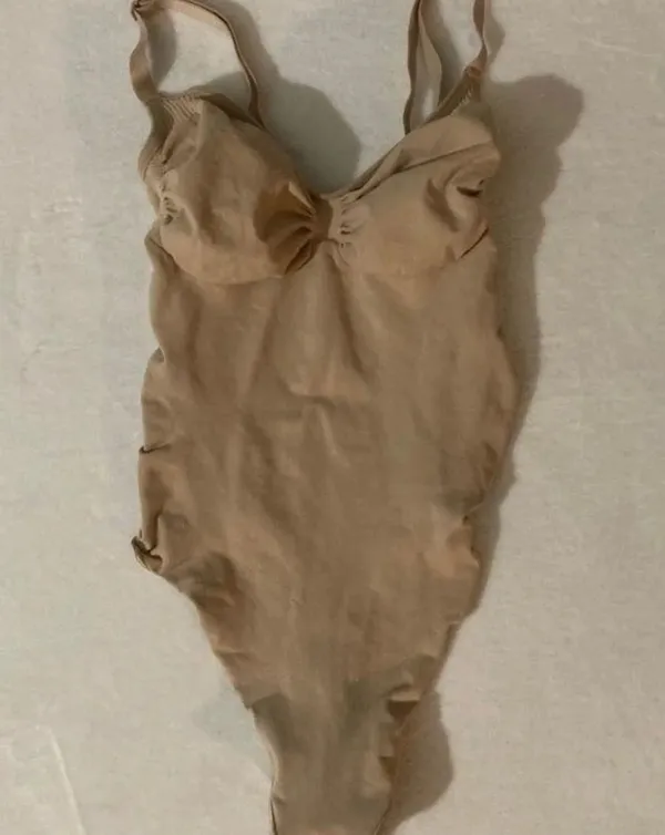 SKIMS Sculpting Thong Bodysuit L - Image 2
