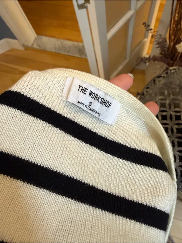 ✨The WorkShop Striped Boat Neck Knit Top Small✨ White - Image 2