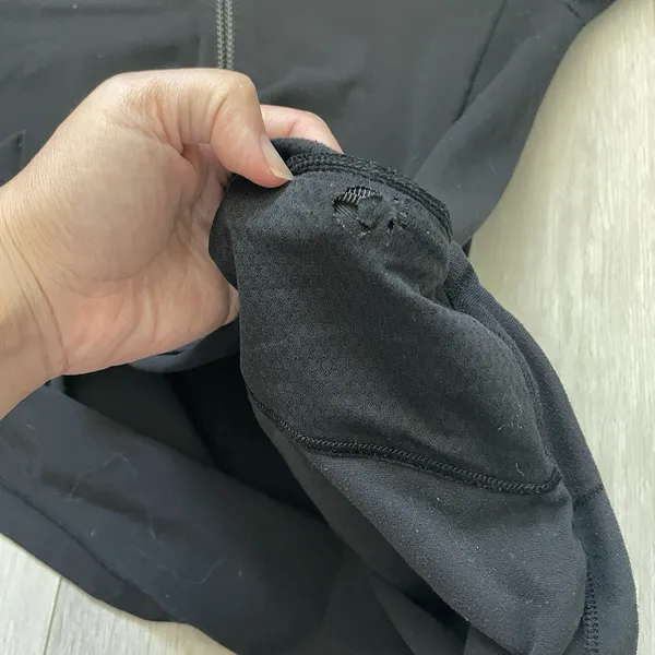 Lululemon Quarter-Zip Pullover Sweater fitted mens Black (size 6) athleisure gym - Image 4
