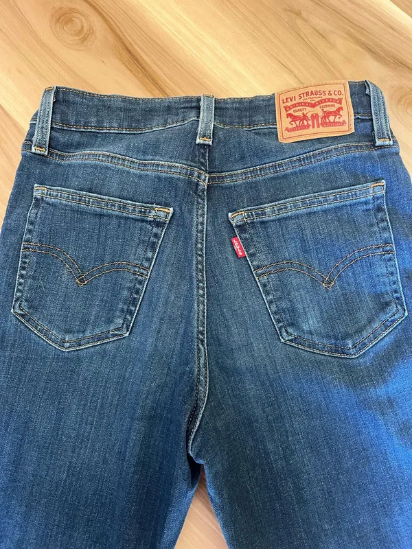 Levi’s Jeans - Image 3