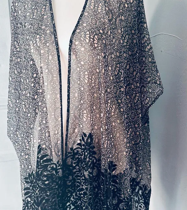 DR2 Black Boxy Oversized Tunic Top - Image 2